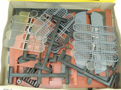 Heljan B1042 / Con-Cor O Scale 2-Track Engine House Building Kit