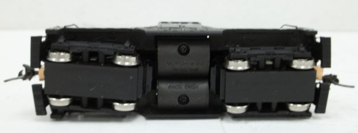 Bachmann 41-0801-02 HO Santa Fe GE 44 Ton Switcher #468