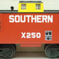 Lionel 6-26590 O Gauge Southern Illuminated Square Window Caboose