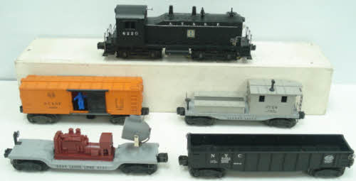 Lionel 1457B Vintage O 6220 Diesel Freight Train Set w/4 Cars