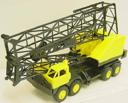 Lionel 6-9157 O Gauge Chesapeake & Ohio Flatcar with Construction Crane Kit
