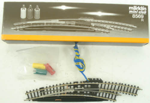 Marklin 8569 Z 7-11/16" 30° Electric Right Curved Switch Turnout