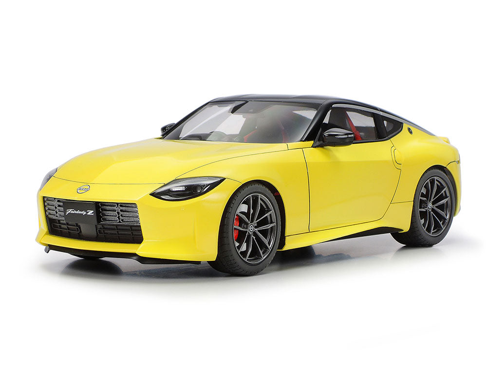 Tamiya 24363 1:24 Nissan Z Plastic Model Kit
