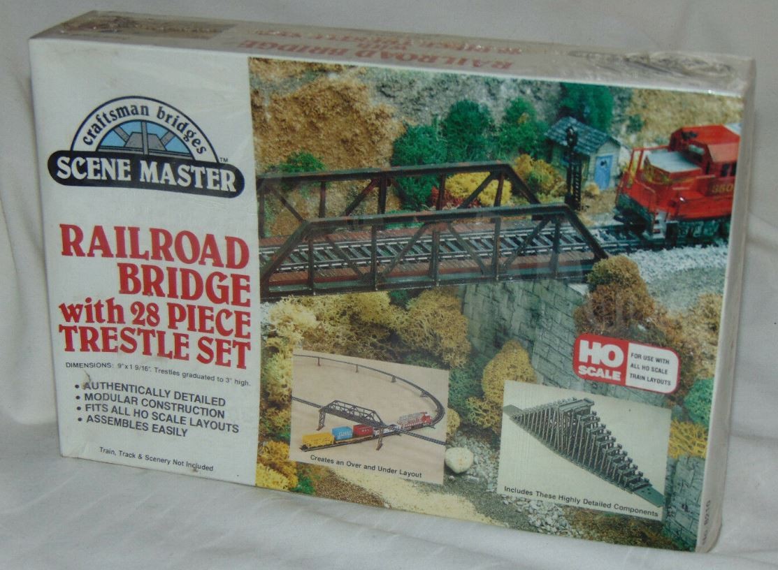 Scene Master 8210 HO Railroad Bridge with 28 Piece Trestle Set Building Kit