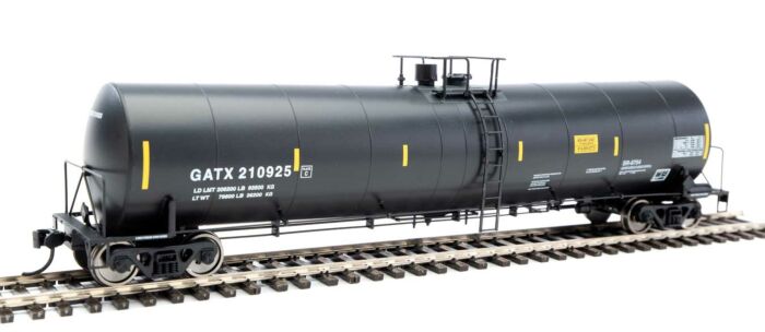 Walthers 910-1263 HO GATX Corporation Trinity 25,000-Gallon Tank Car #210925