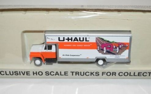 Con-Cor CC7004 HO Ohio 26' U-Haul Supermover Truck