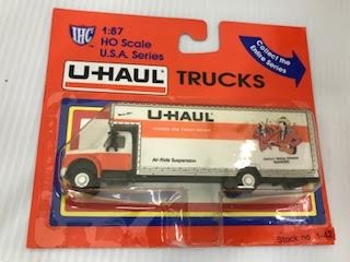 IHC 1-42 HO Tennessee U-Haul 26' Moving Truck