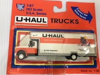 IHC 1-36 HO Oklahoma U-Haul 26' Moving Truck