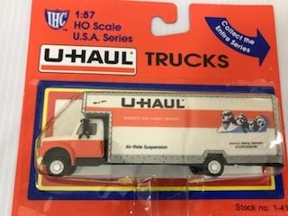 IHC 1-41 HO South Dakota U-Haul 26' Moving Truck