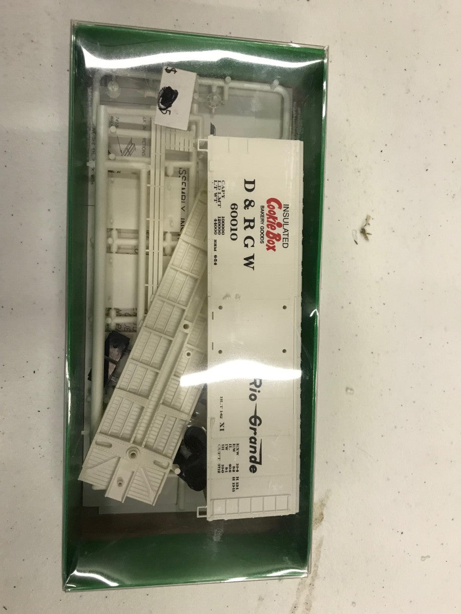 Bowser 3-1015 D&GR HO Cookie Box 40' Box Car Kit