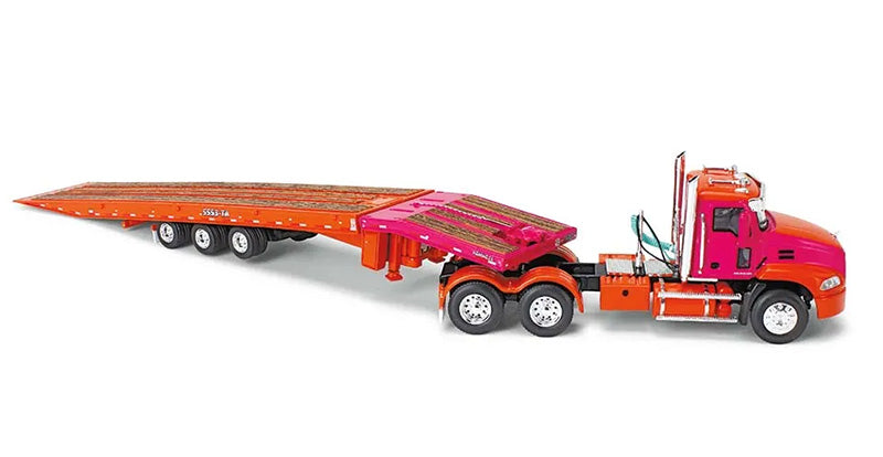 Die Cast Promotions 60-1648 1:64 Mack Pinnacle Diecast Truck