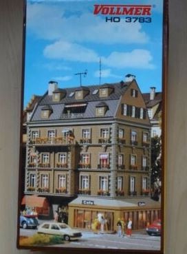 Vollmer 3783 HO Coffee Shop Building Kit