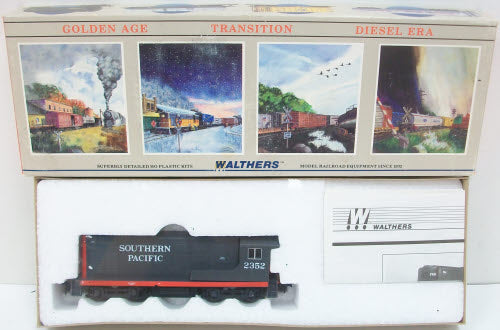 Walthers 932-1328 HO Scale Southern Pacific FM H10-44 Diesel Locomotive #2352