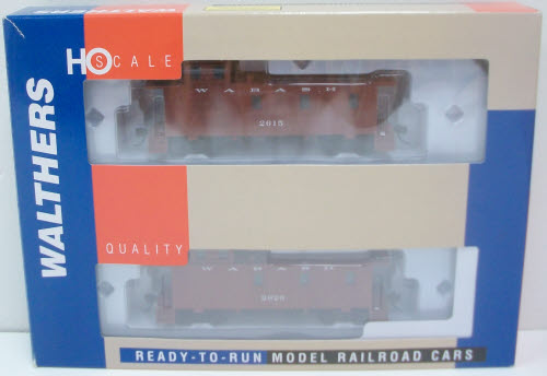Walthers 932-27505 HO Wabash 30' Wood Caboose 2-Pack