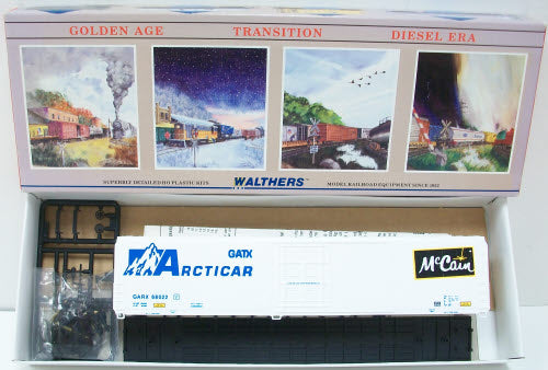 Walthers 932-5453 HO McCain Arcticar 70' Cryogenic Reefer Kit #68008