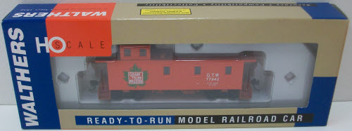 Walthers 932-7501 HO Grand Trunk Western Wood Caboose #77942