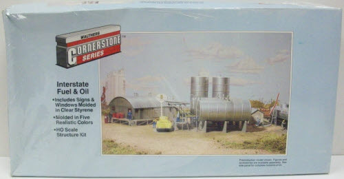 Walthers 933-3006 HO Interstate Fuel & Oil Company Structure Kit