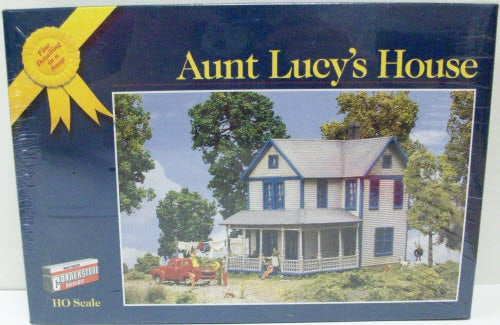 Walthers 933-3601 HO Gold Ribbon Series Aunt Lucy's House Model Building Kit