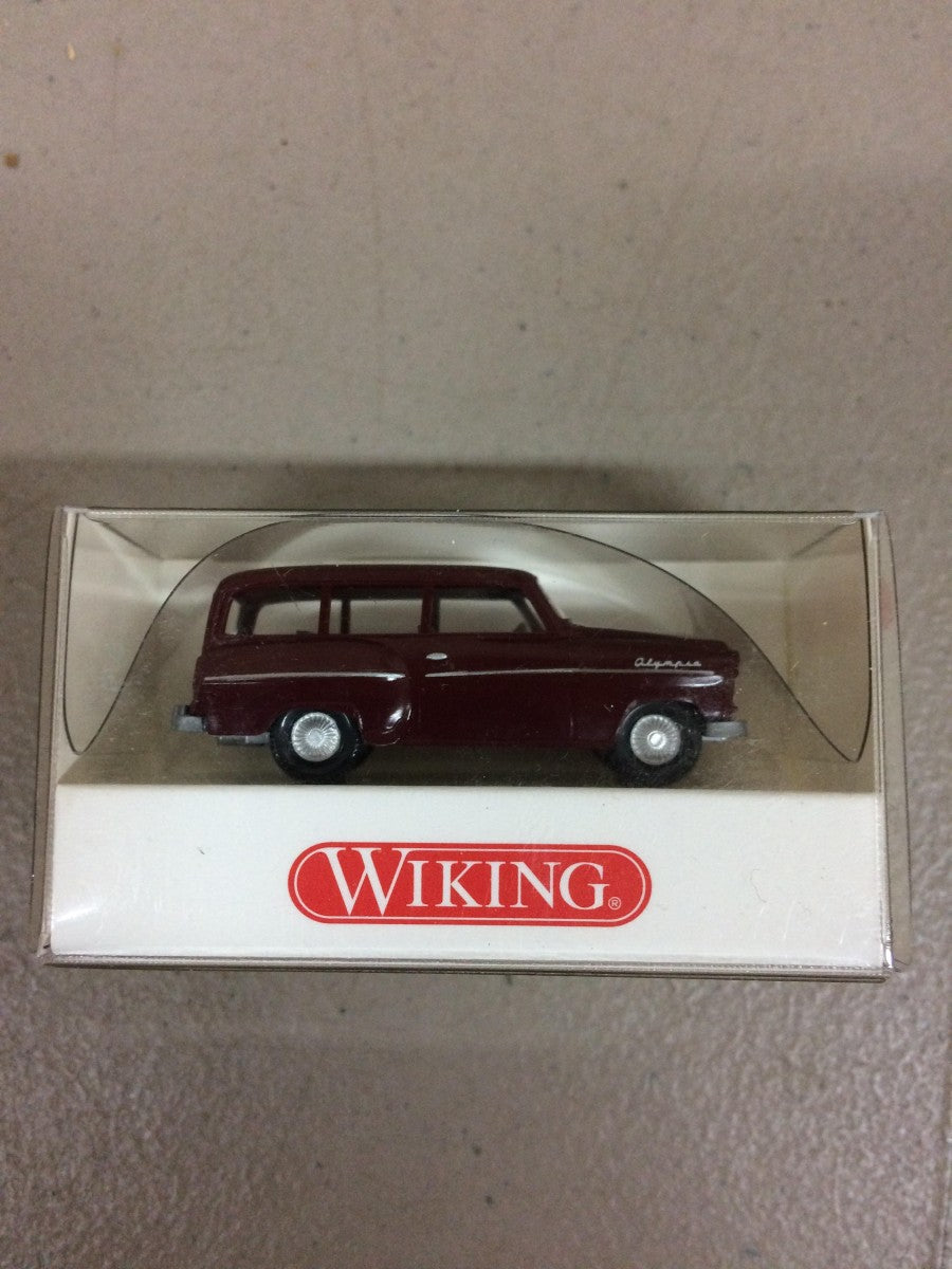 Wiking 8500224 1:87 HO Scale Maroon 1956 Opel Caravan